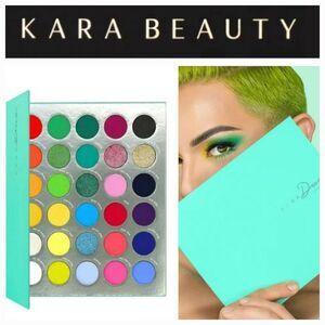 Kara Beauty Pro 10 Havana Club 30-Shades Multi-Finish  Creative Beauty Palette